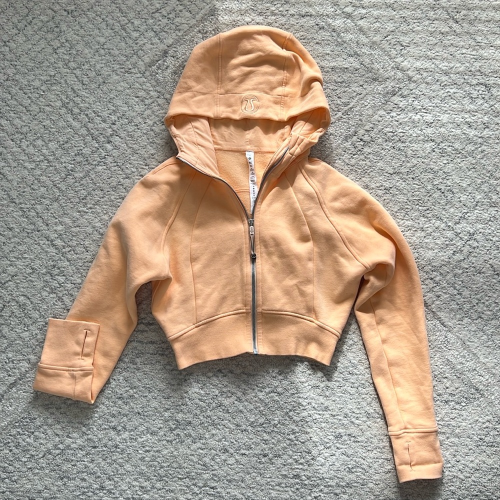 Lululemon scuba mango color